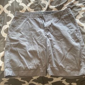 Under Armour shorts. Gray size 34